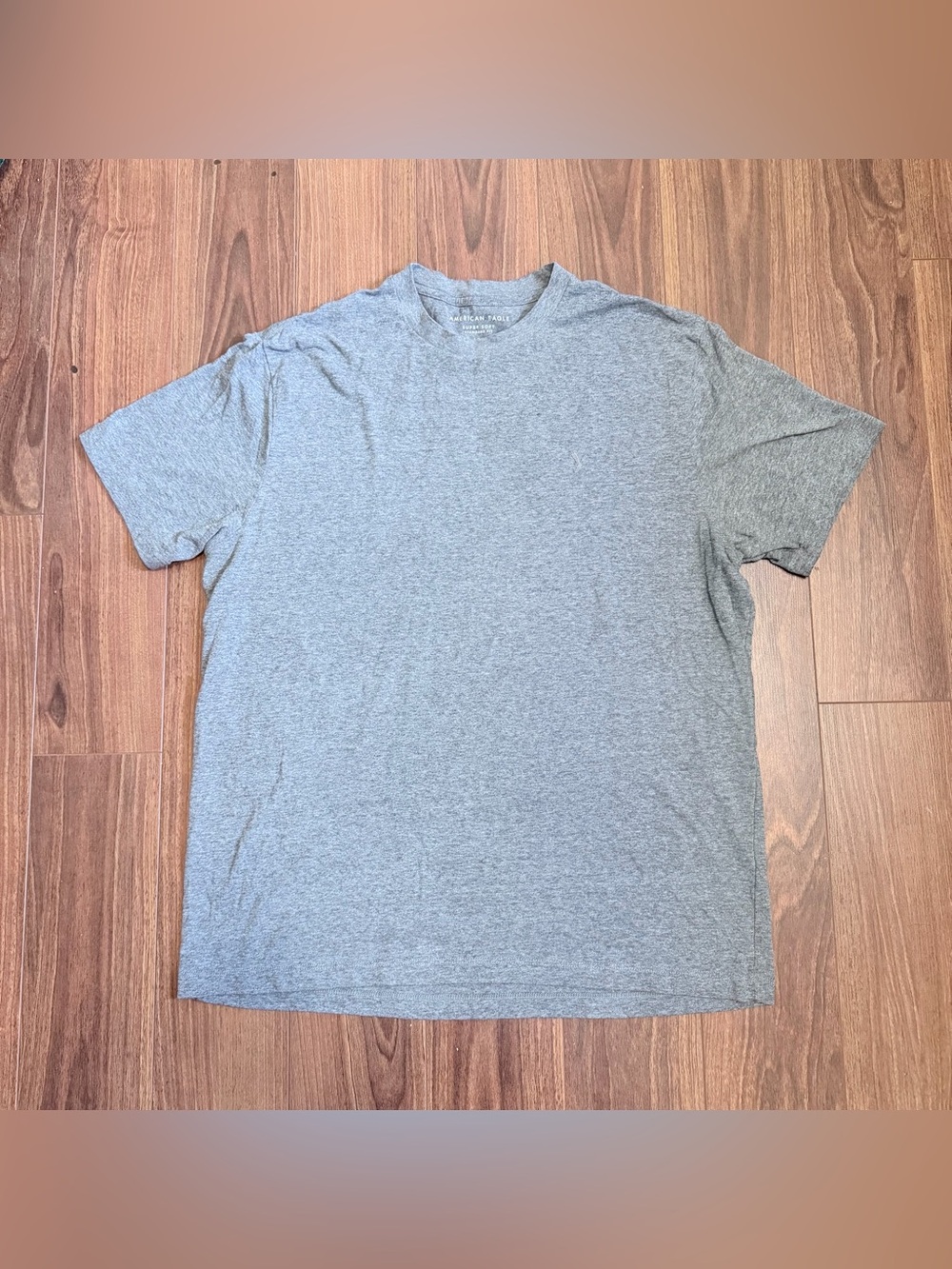 American Eagle Outfitters Men’s Heather Gray Crew Neck Tee